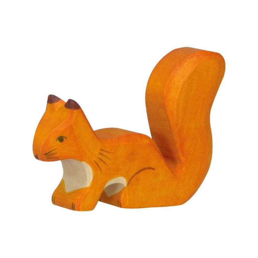 Oranje eekhoorn staand